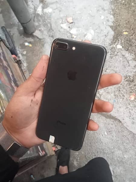 iPhone 8plus non pta 10by 10 no exchange 1