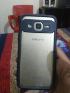 Samsung j2. . 1Ram. 8gb