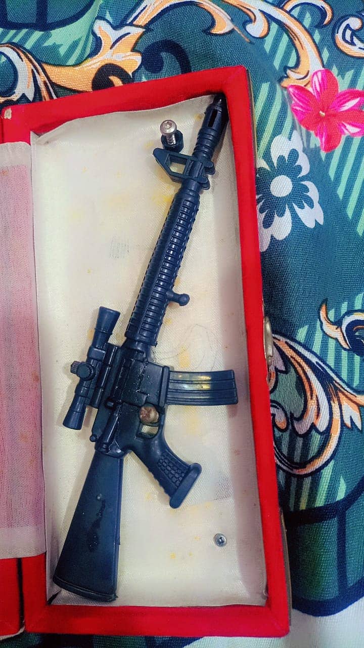 small gun model for sale number 03285183631 2