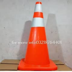 traffic Road safety cone barrier delineator post plastic poll wit base