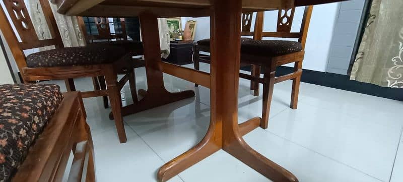 Dining Table 6 seater Dinning table 2