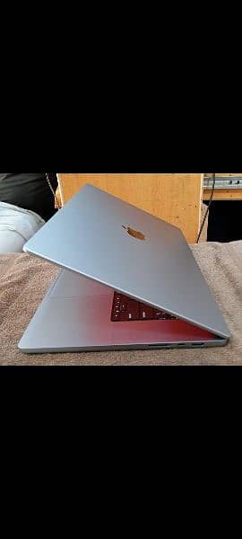 MacBook M1 Pro 2021 32GB 512GB 16" CTO Model A2485 9