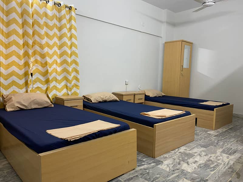 Shared and Private Rooms in Gulshan for Female Working Professionals and Students 7