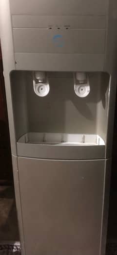 Pel Water Dispenser 0