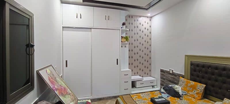 Carpenter/Kitchen cabinet / Kitchen Renovation/Office Cabinet/wardrobe 1