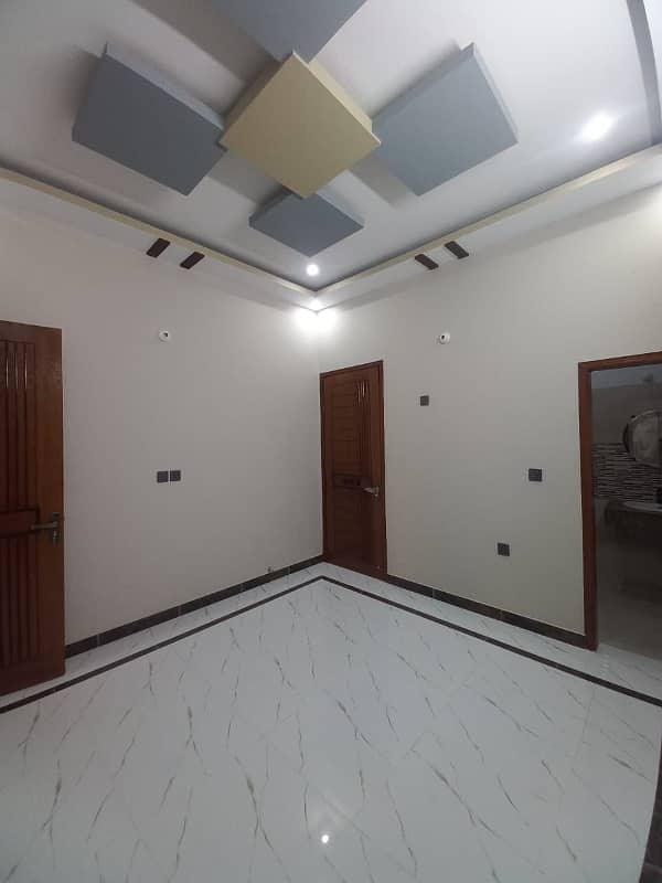 Centrally Located House Available In Saadi Garden - Block 1 For sale 6