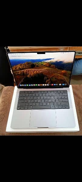 MacBook M2 Pro 2023 16GB 512GB 14" MPHE3 With Box 7