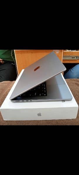 MacBook M2 Pro 2023 16GB 512GB 14" MPHE3 With Box 8