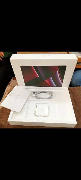 MacBook M2 Pro 2023 16GB 512GB 14" MPHE3 With Box 14