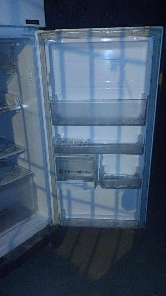 Samsung refrigerator for sale 11