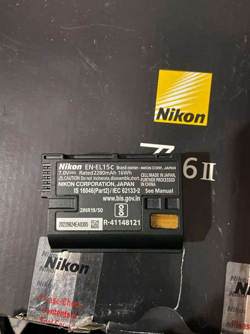 Nikon Z6ii Just Box open Only Body 10