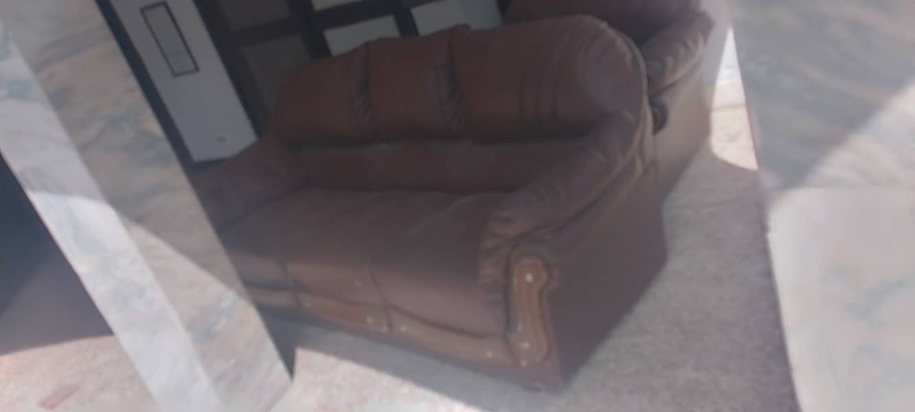 Imported Latherite 4 Seater Sofa Set 3
