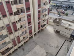 1030 Square Feet Flat In Scheme 33 For Sale At Good Location