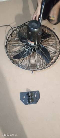 fan GFC 22 inch very good condition