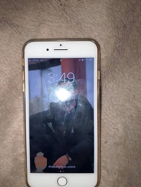 iPhone 7pluse 128gb pta no fault all ok only battery change 4