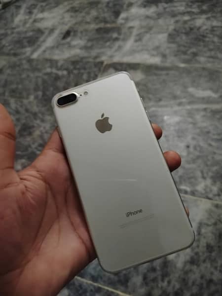 iPhone 7plus block 256gb spaice and white color 1