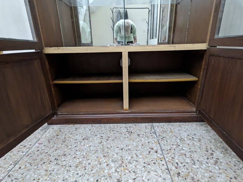 Premium wooden Crockery Cabinet with Glass Door and Sehlves 3