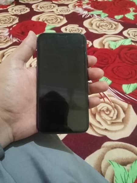 iPhone 11 jv 64gb black colour 1