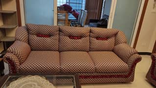 5 Seater Sofa with good condition