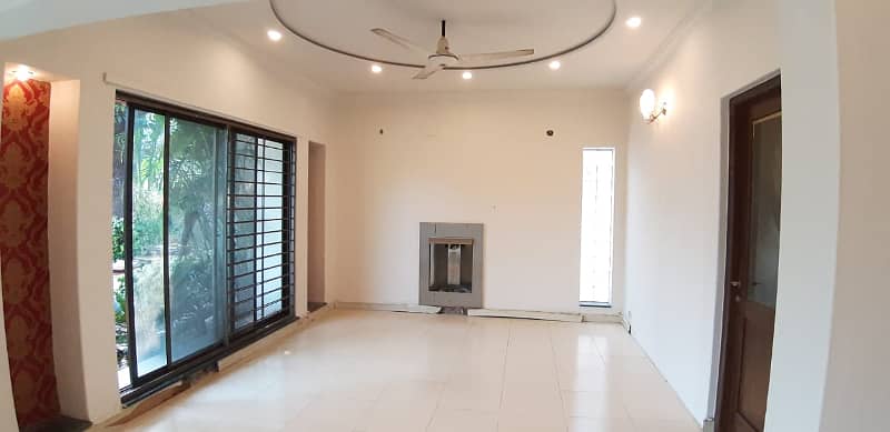 One KANAL house for Rent in DHA ph 4 block Gg 5
