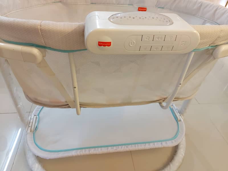 Imported baby crib/cot(708) with music light and vibration 7