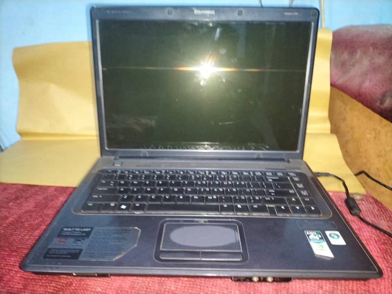 Hp compaq laptop 4