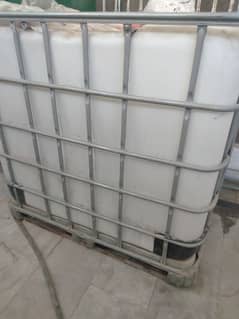 1000 litr chemical / water tank 0