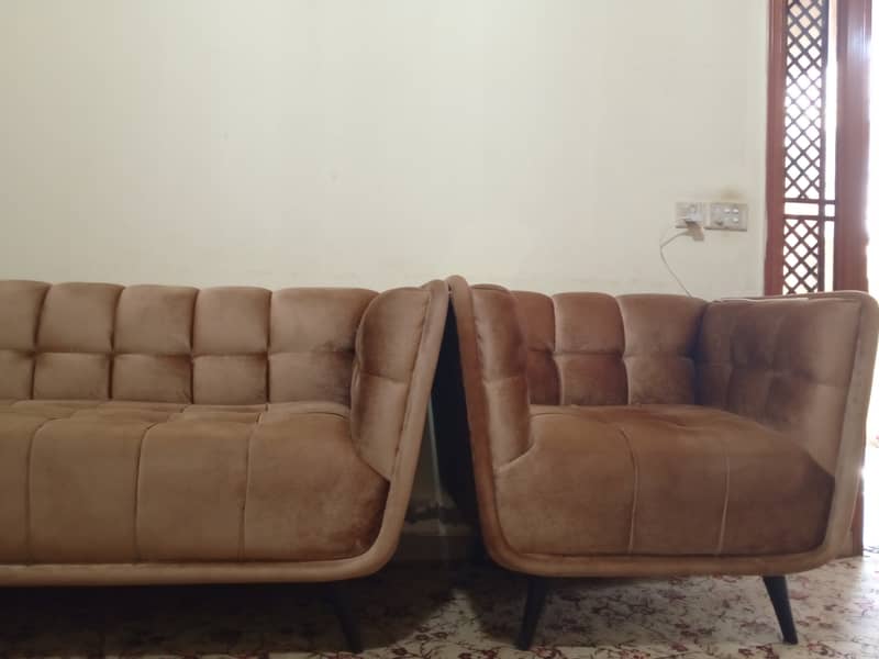 Sofa set five seater for sale 3