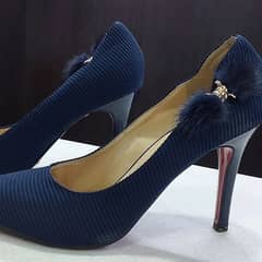 size 11 blue heels
