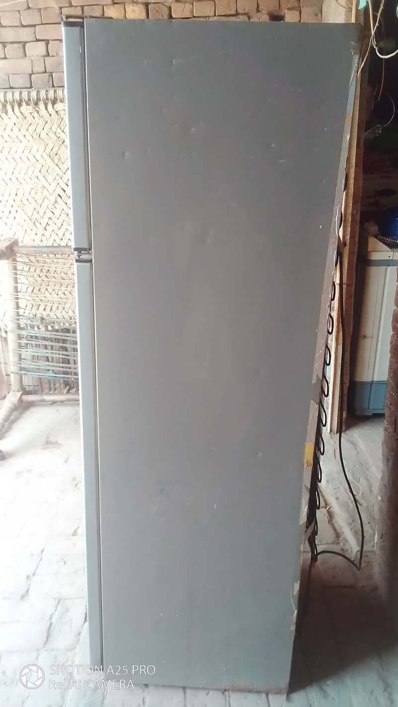 Refrigerator for sale 10/8 condition 2