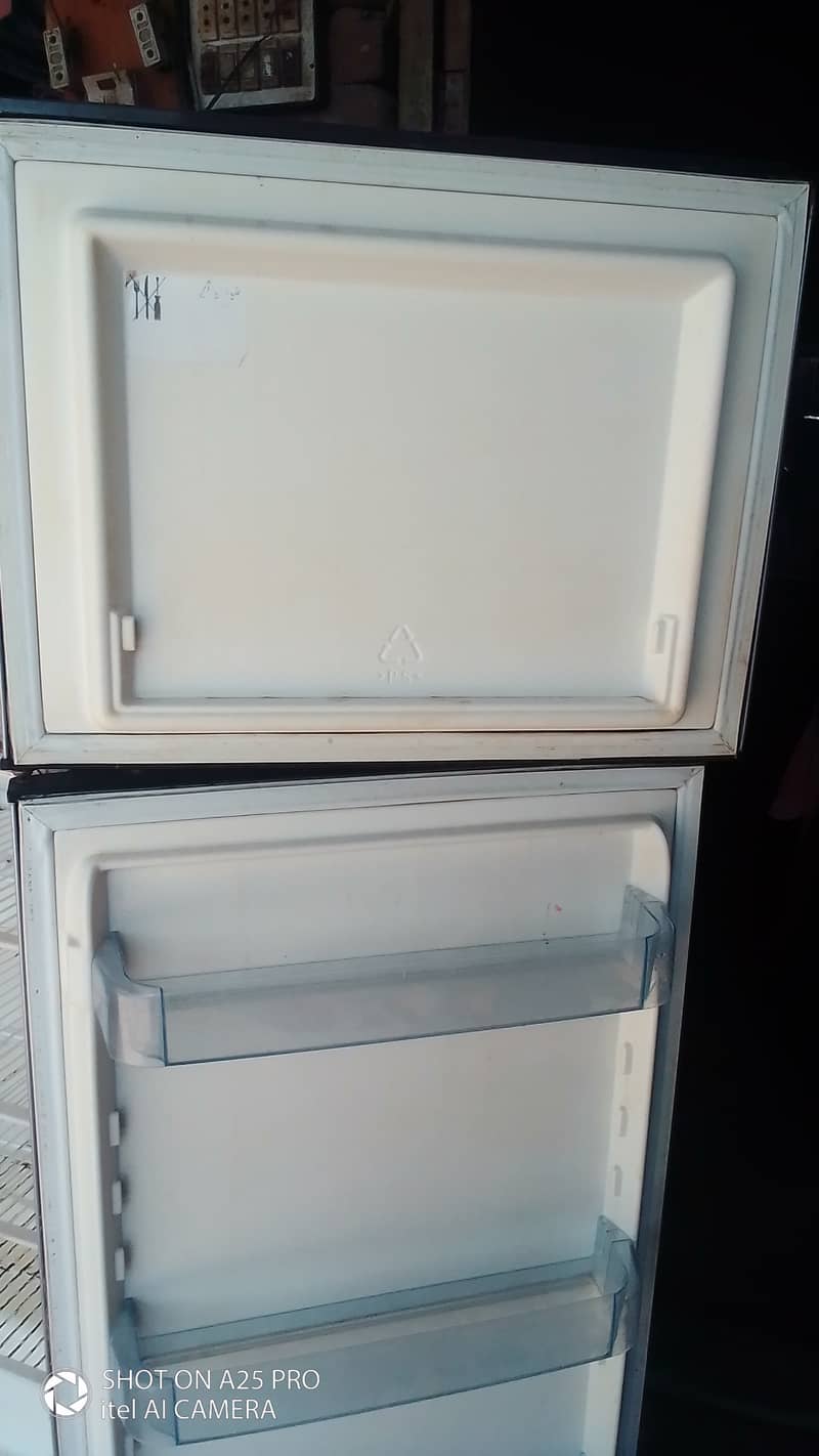 Refrigerator for sale 10/8 condition 5