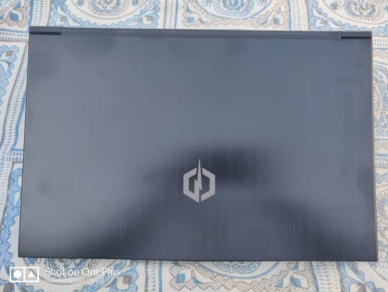 Tracer III 17S SLIM VR - 17.3'' Gaming Laptop with RTX 2080 2