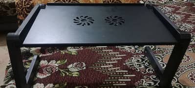 laptop stand good condition