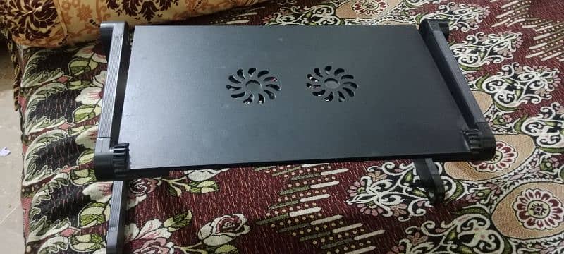 laptop stand good condition 2