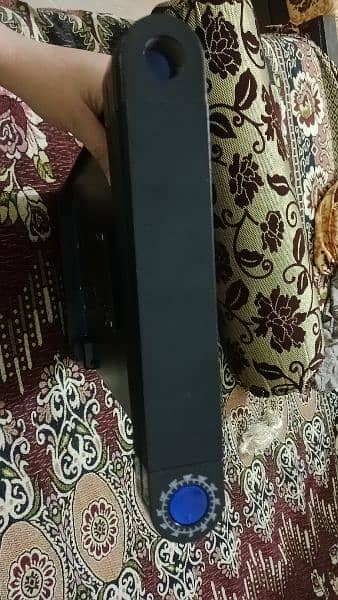 laptop stand good condition 4
