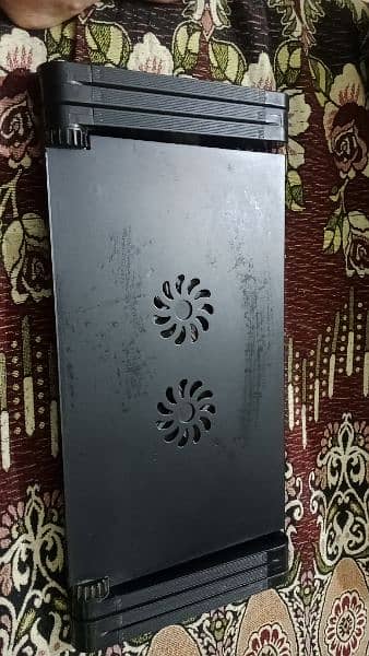 laptop stand good condition 5