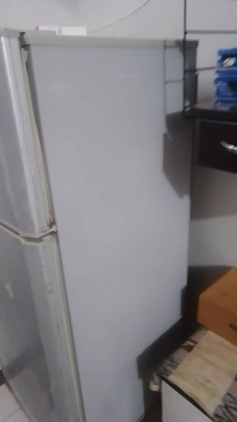 2 Fridge / Refrigerators for Sell 1