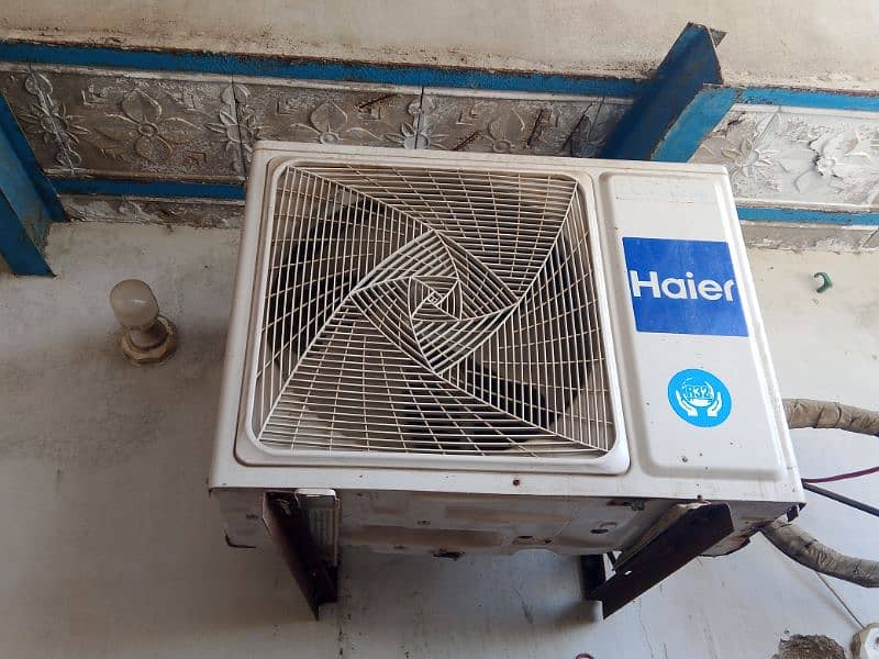 Haier Dc inverter one ton AC for sale 0