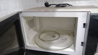 Dawlance Microwave oven for sell