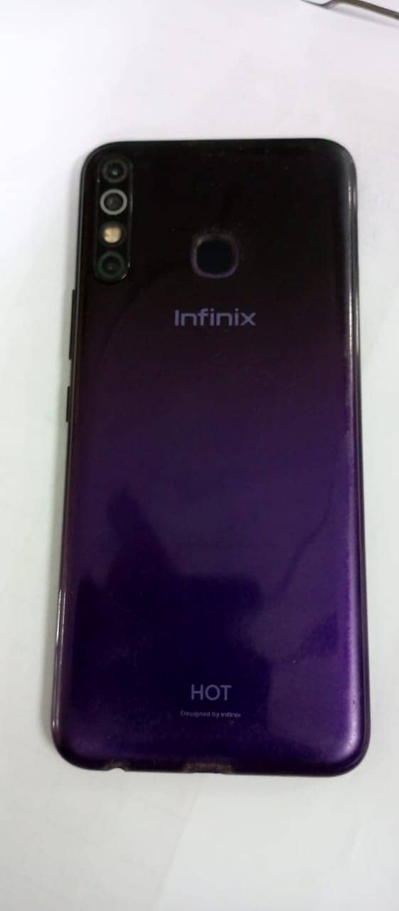 Infinix hot 8 4