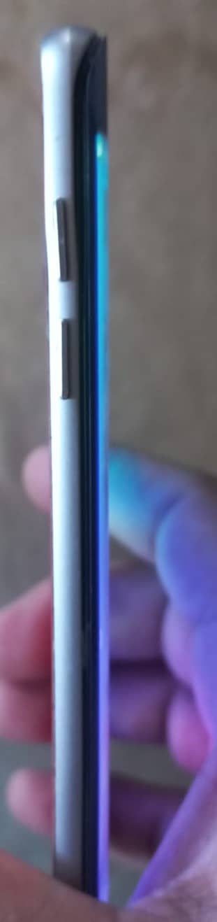 Samsung Galaxy S6 Edge Plus (US version) 5