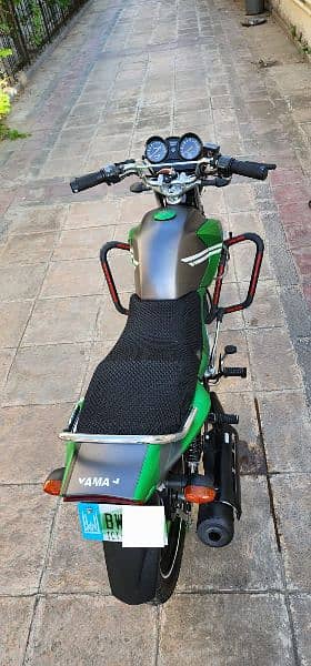 Yamaha ybr g 125 cc 2