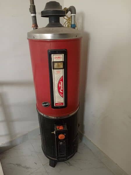 Gas geyser for sale fully functional 1