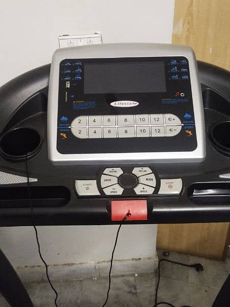 American fitness Slimline treadmill Electronic running  machine cycle 7