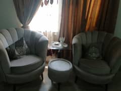 like new 2 seater room chair and one raound table for urgent sale