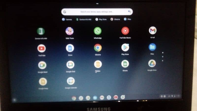 SAMSUNG CHROMEBOOK PLAYSTORE WITH CHARGER 2