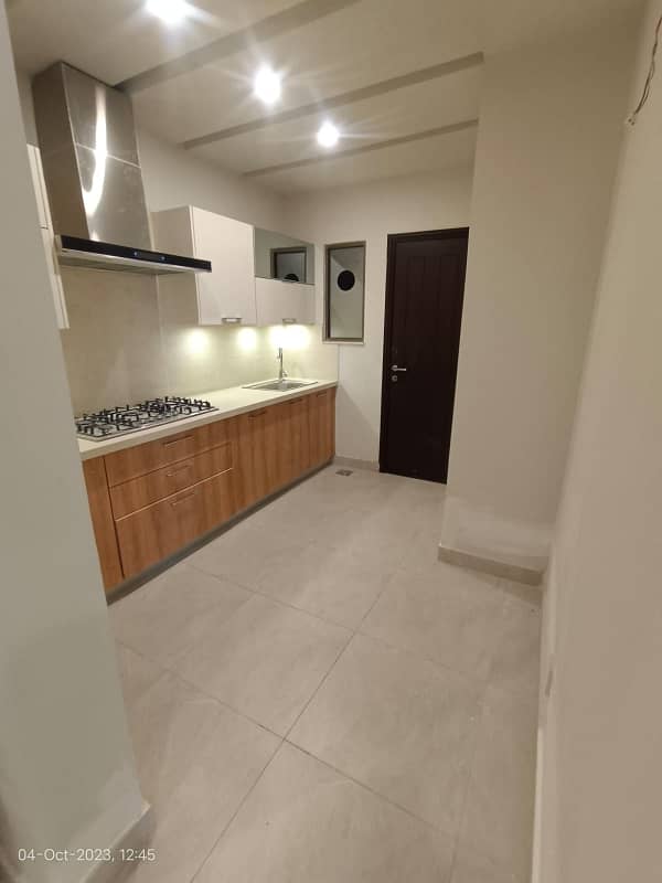 3 Bedroom Luxury Apartment For Rent In Zarkon Heights G15 15