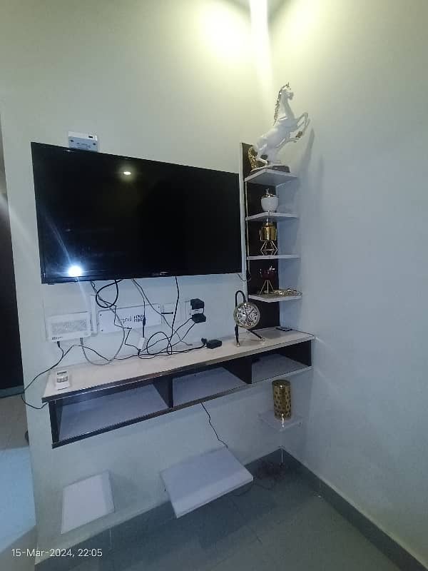 Furnished Apartment Available For Rent In Zarkon Heights 7