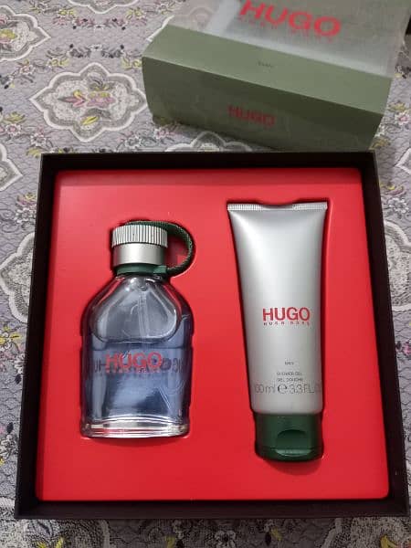 Hugo boss black , D&G King orignal gift sets perfumes 7