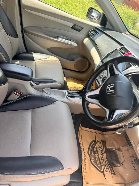Honda City IVTEC 2019 Automatic Total Genuine 3